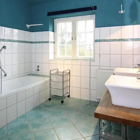 Holiday Home Alte Weinstube, Emmelsbuell Emmelsbüll-Horsbüll